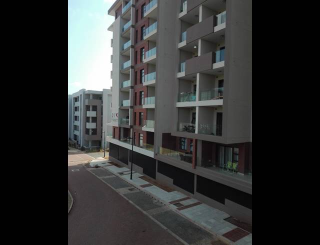 2 BEDROOM APARTMENT FOR SALE IN UMHLANGA RIDGE